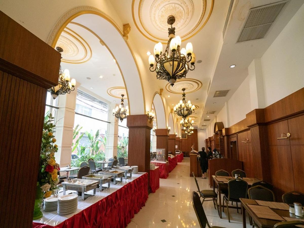 The Ecotel Bangkok Exterior photo