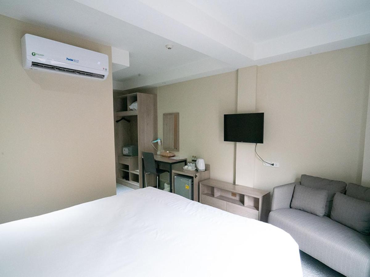 The Ecotel Bangkok Exterior photo